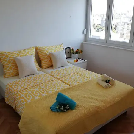 Daire Altitudo Sea And View Terrace Comfortable And New