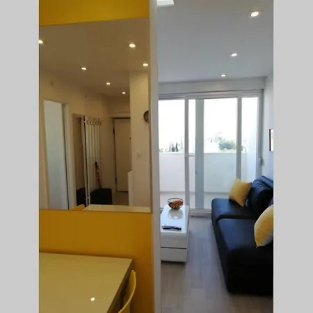 Апартаменты Altitudo Sea And View Terrace Comfortable And New Сплит